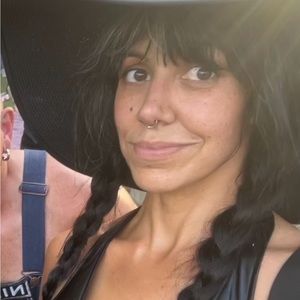 Meet your Posher, Allison